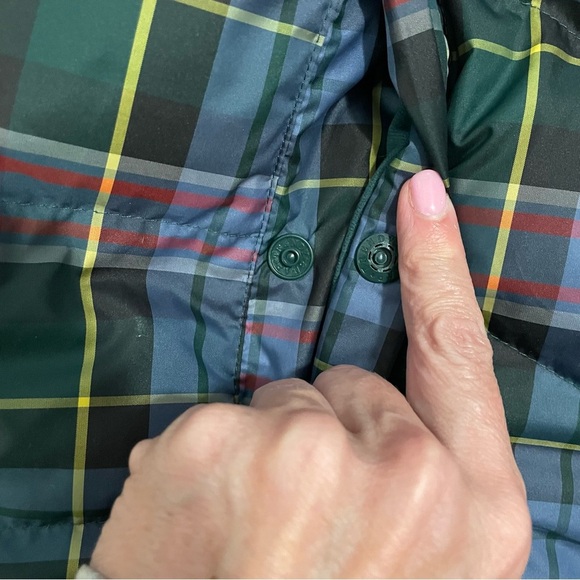 Lands End Ladies Puffer Vest Size Small - Picture 5 of 9